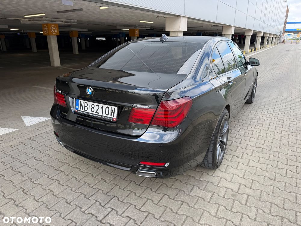 BMW Seria 7 730d Blue Performance - 13