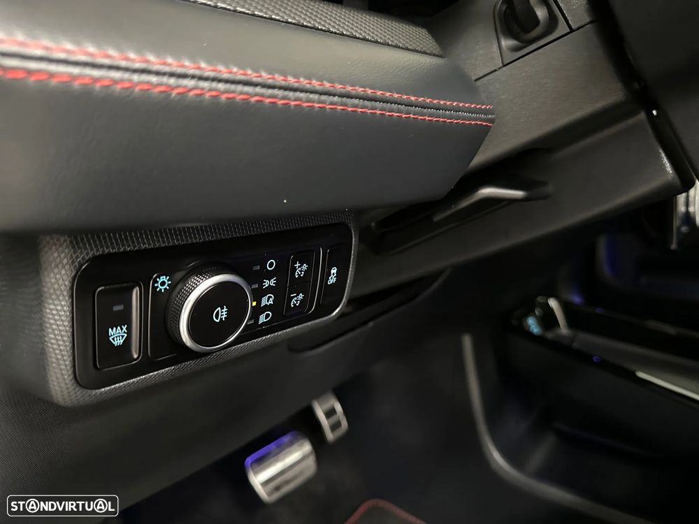 Ford Mustang Mach-E AWD PREMIUM - 16