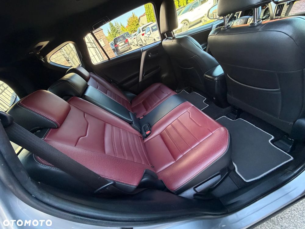 Toyota RAV4 Hybrid Selection 4x2 - 33