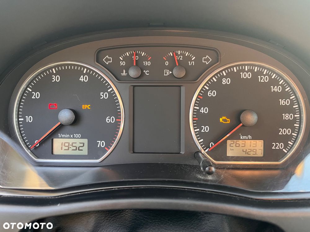 Volkswagen Polo 1.4 16V Basis - 13