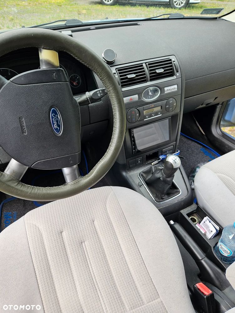 Ford Mondeo 2.0 TDCI Ambiente - 9