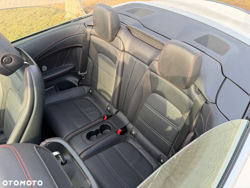 Mercedes-Benz Klasa C AMG 43 4Matic 9G-TRONIC - 29