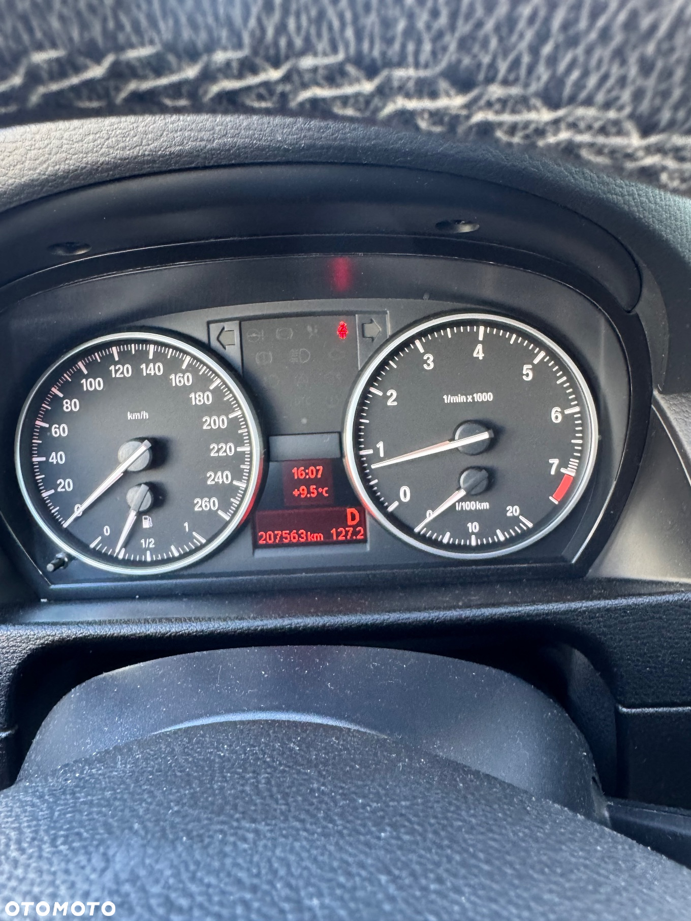 BMW X1 xDrive25i - 6