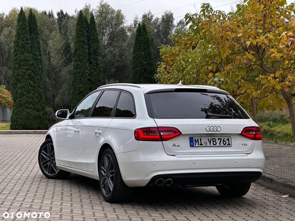 Audi A4 Avant 2014 photo 3