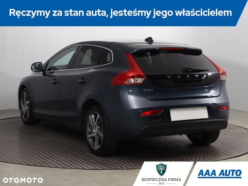 Volvo V40 - 5