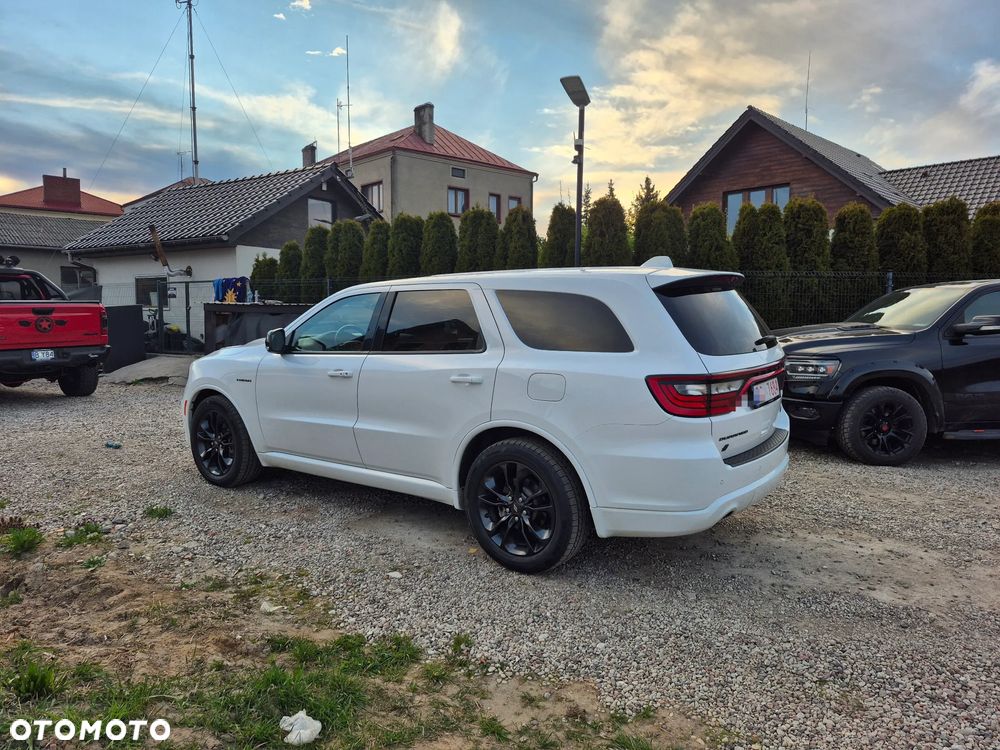 Dodge Durango - 8