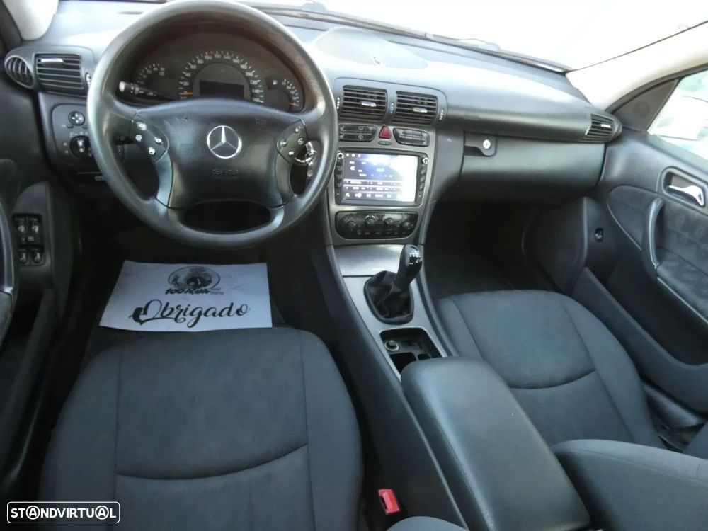 Mercedes-Benz C 220 CDi Avantgarde - 15