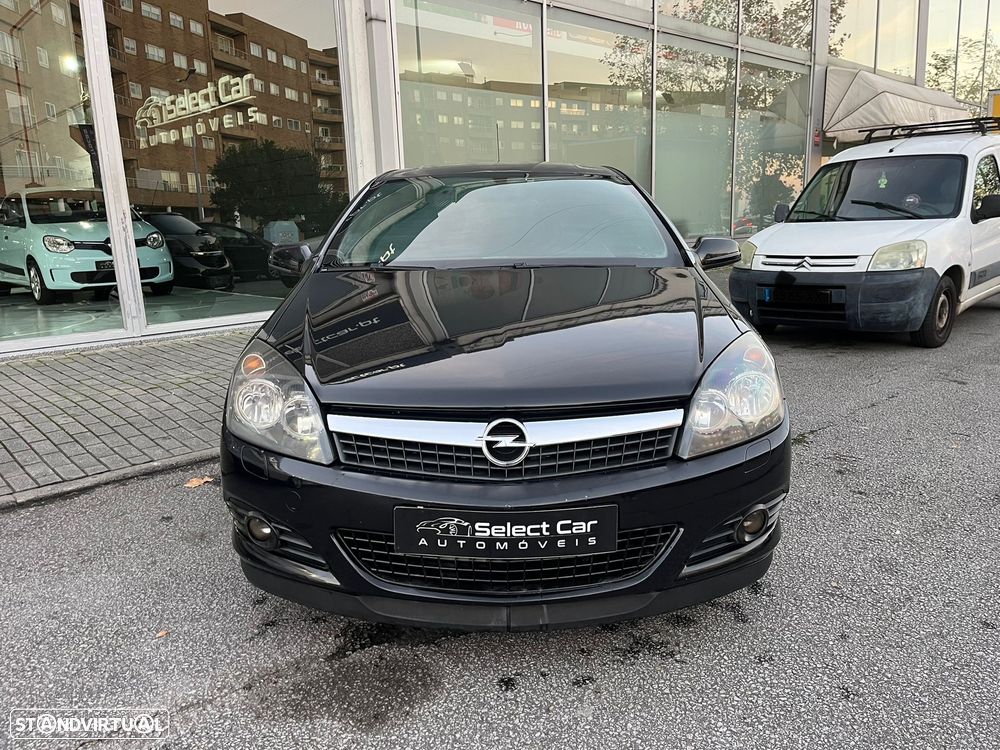 Opel Astra GTC 1.7 CDTi - 3