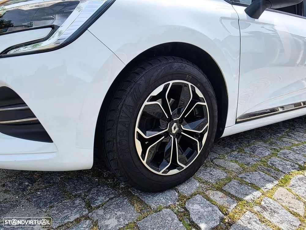 Renault Clio 1.0 TCe Exclusive - 3