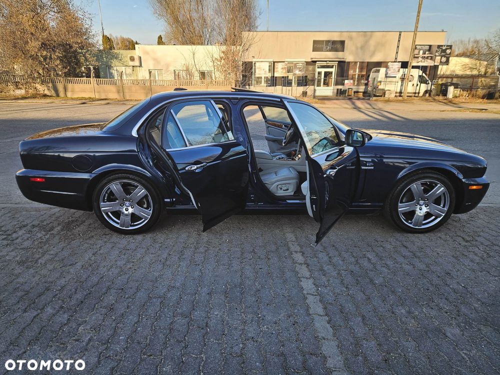 Jaguar XJ XJ8 4.2 - 8