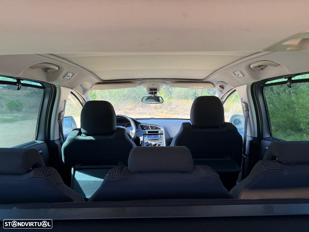 Peugeot 5008 1.6 HDi 7L SE Style - 14