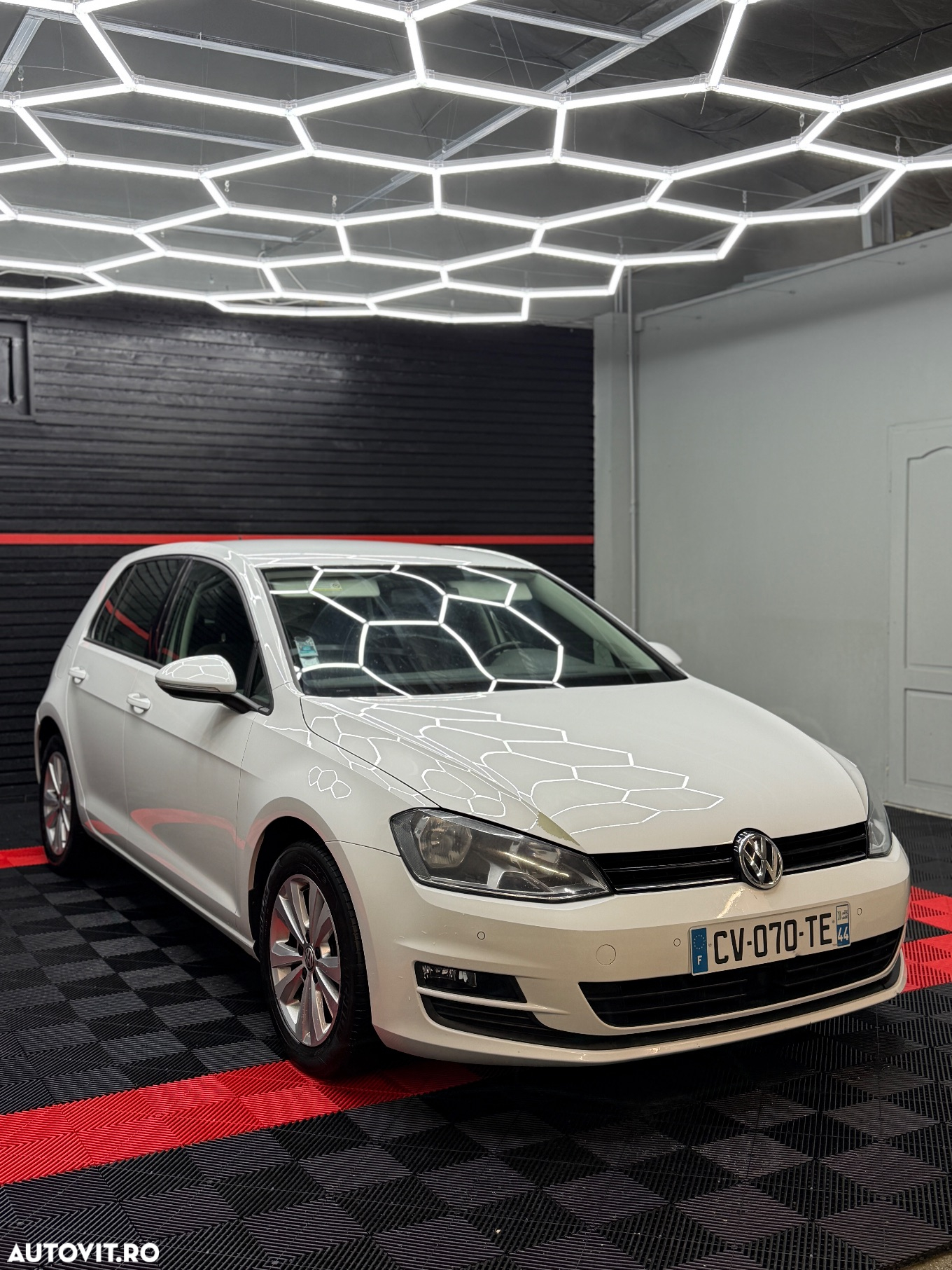 Volkswagen Golf 1.4 TSI BlueMotion Technology DSG Comfortline - 7