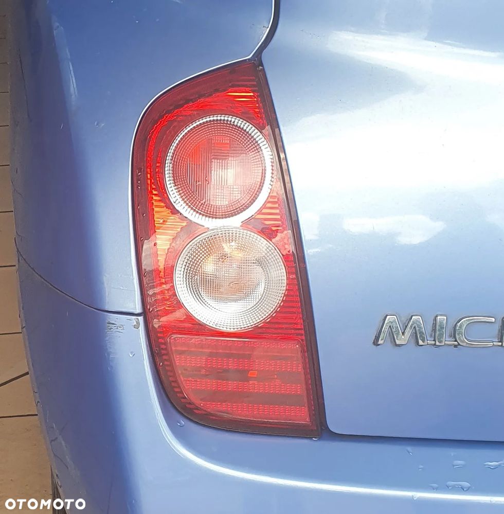 Nissan Micra K12 Lampa tylna prawa lub lewa tył - 2