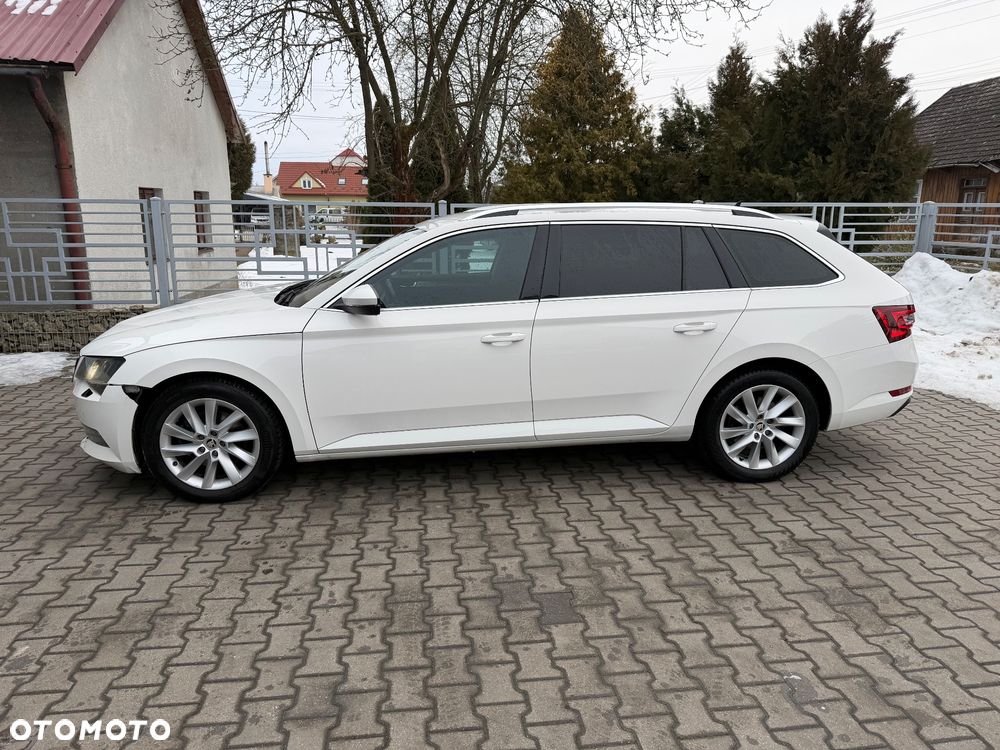 Skoda Superb 2.0 TDI Style DSG - 3