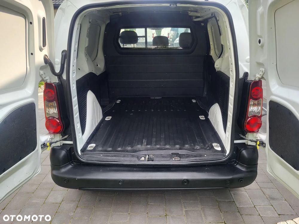 Peugeot Partner - 9