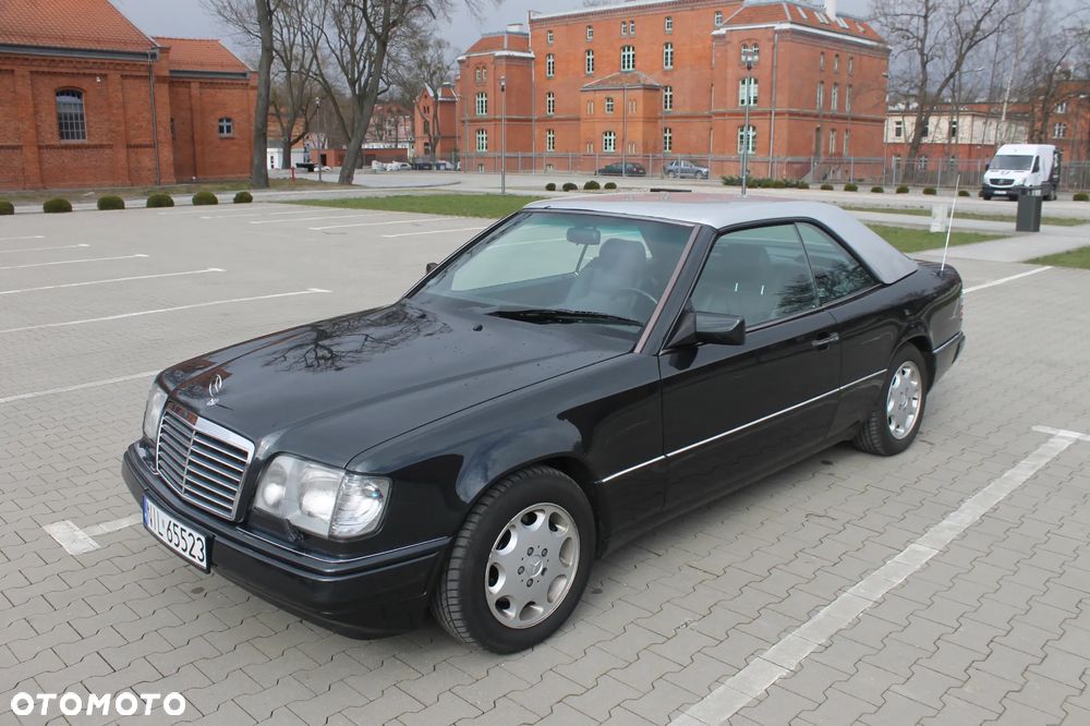 Mercedes-Benz W124 (1984-1993) - 14
