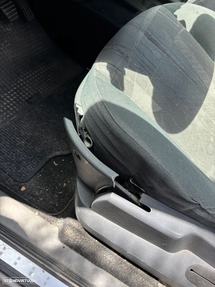 Renault Scénic 1.5 dCi Confort Dynamique - 8