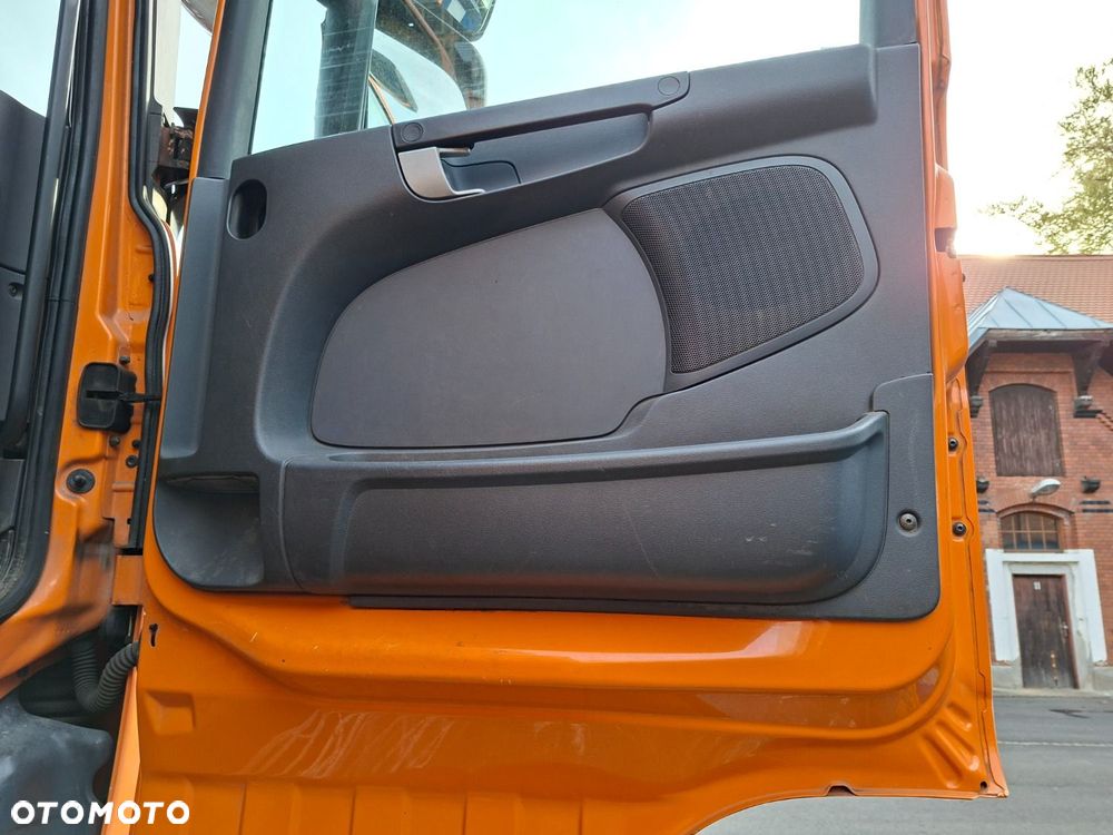 Scania G 370 4X4 - 25
