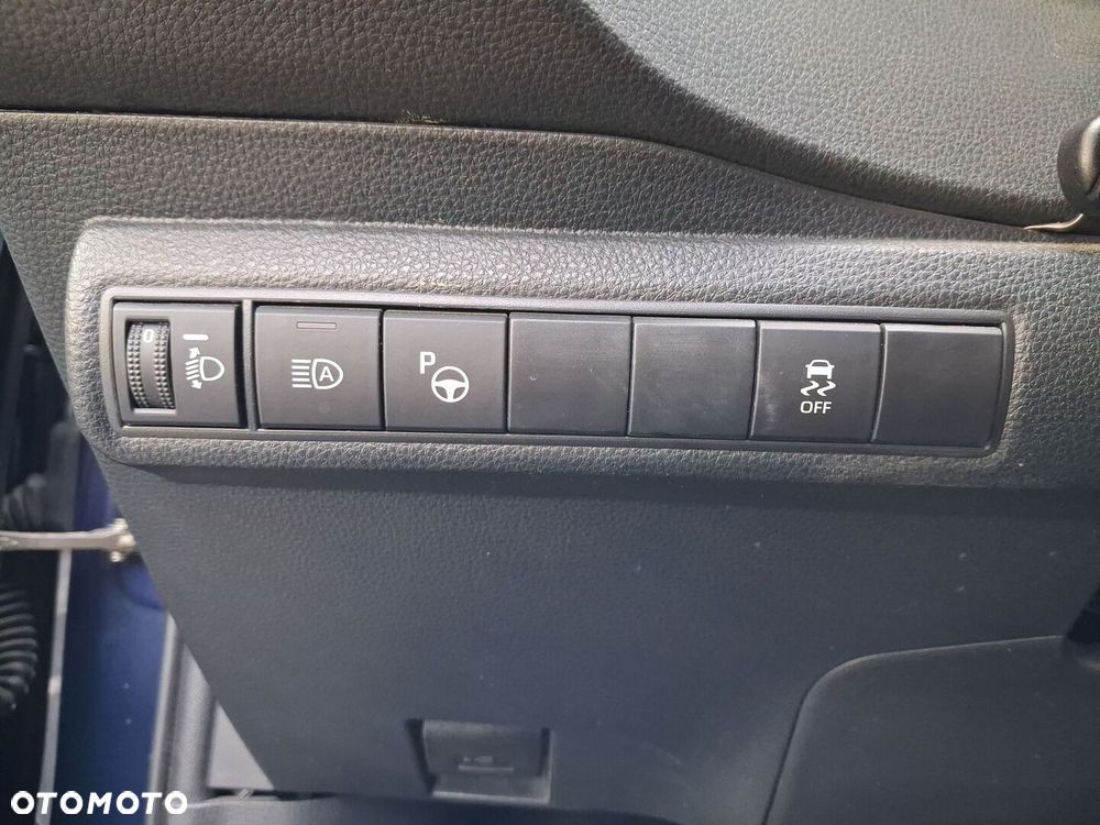 Toyota Corolla 1.8 Hybrid Comfort - 27