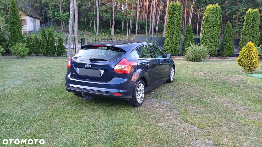 Ford Focus 1.6 TDCi DPF Titanium - 5