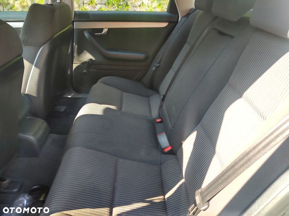Audi A4 Avant 2.0 TDI DPF - 5