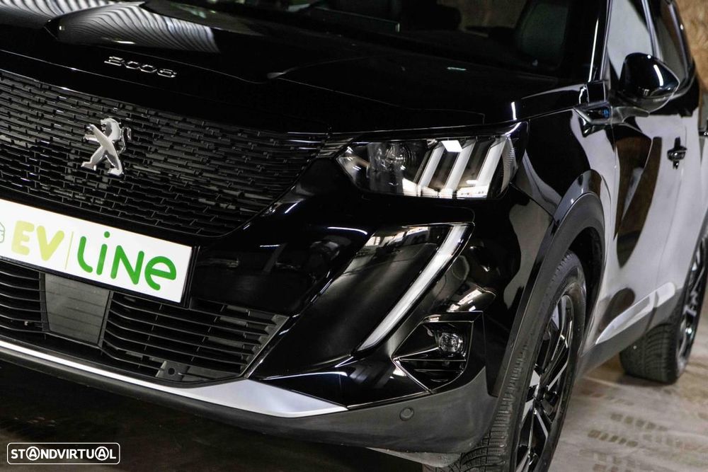 Peugeot e-2008 50 kWh GT - 17