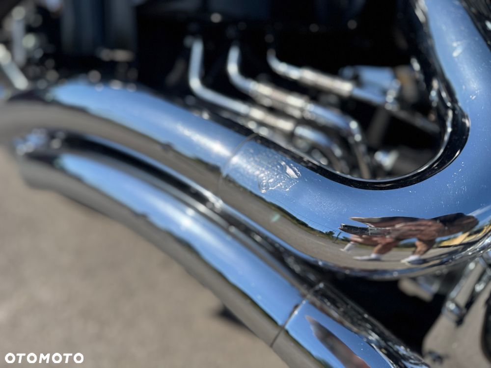 Harley-Davidson Softail - 11