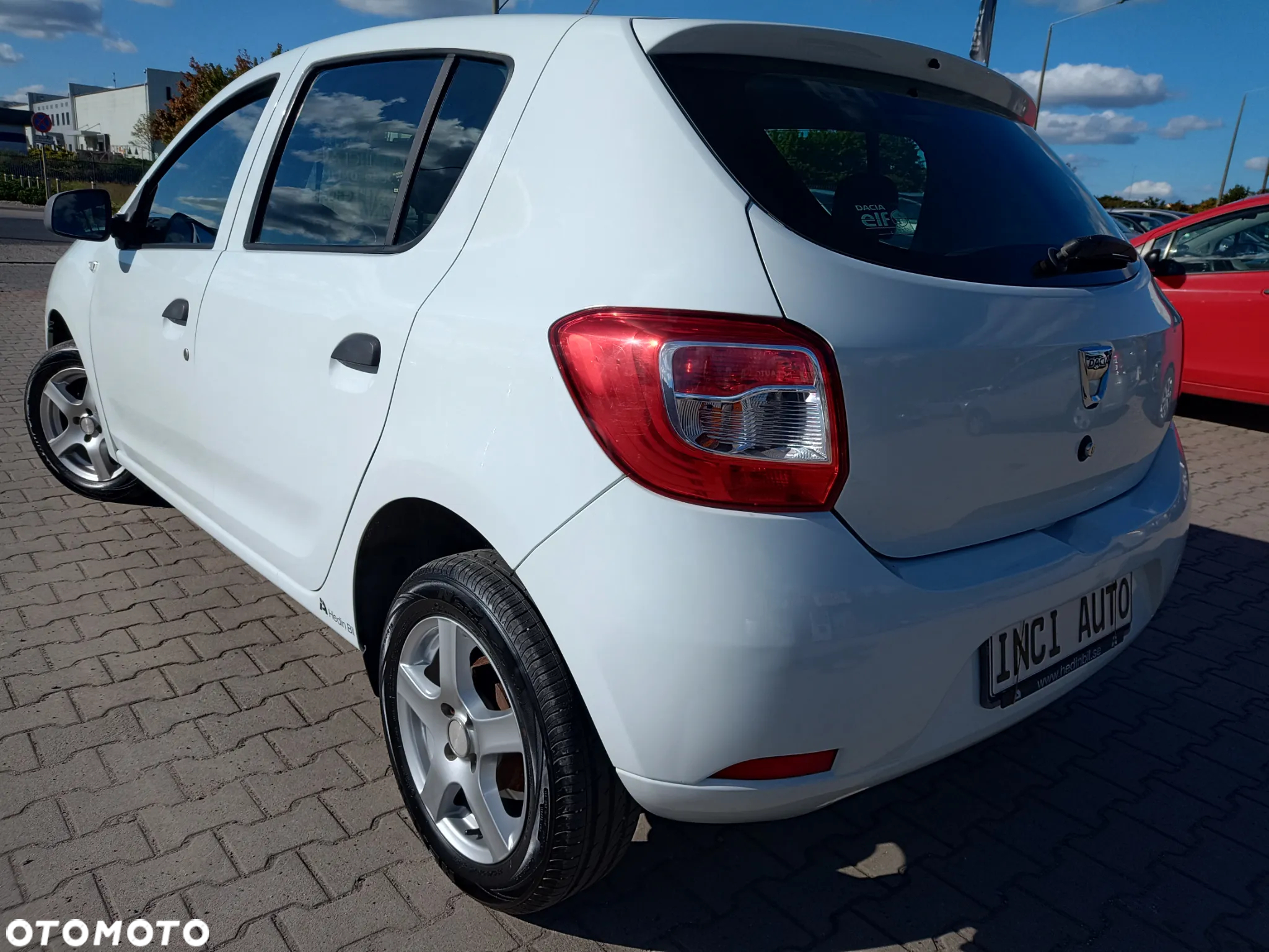 Dacia Sandero 0.9 TCe Laureate S&S - 8