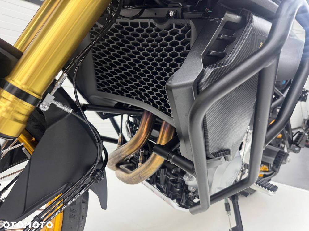 VOGE 900DSX - 17