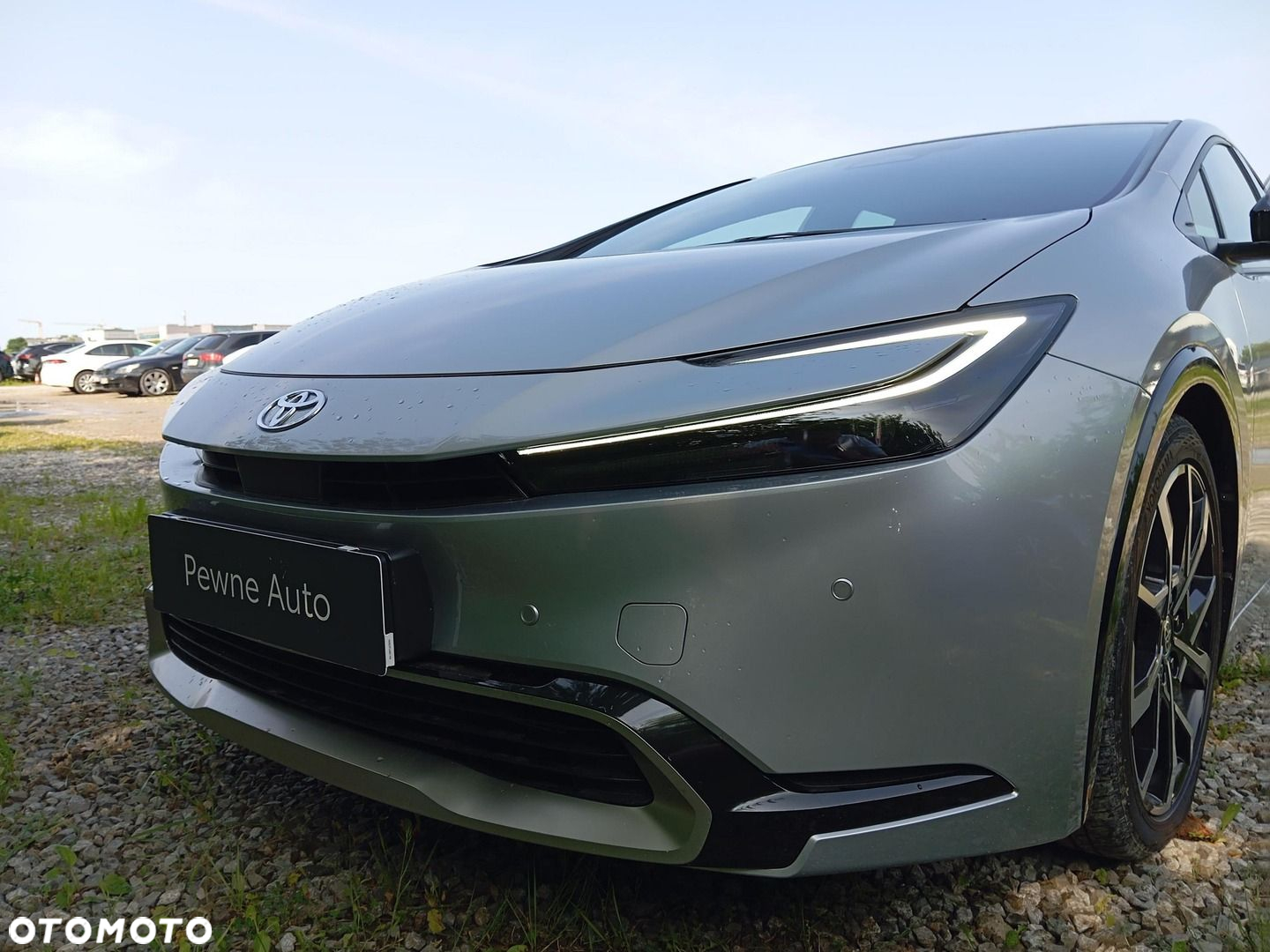 Toyota Prius - 13