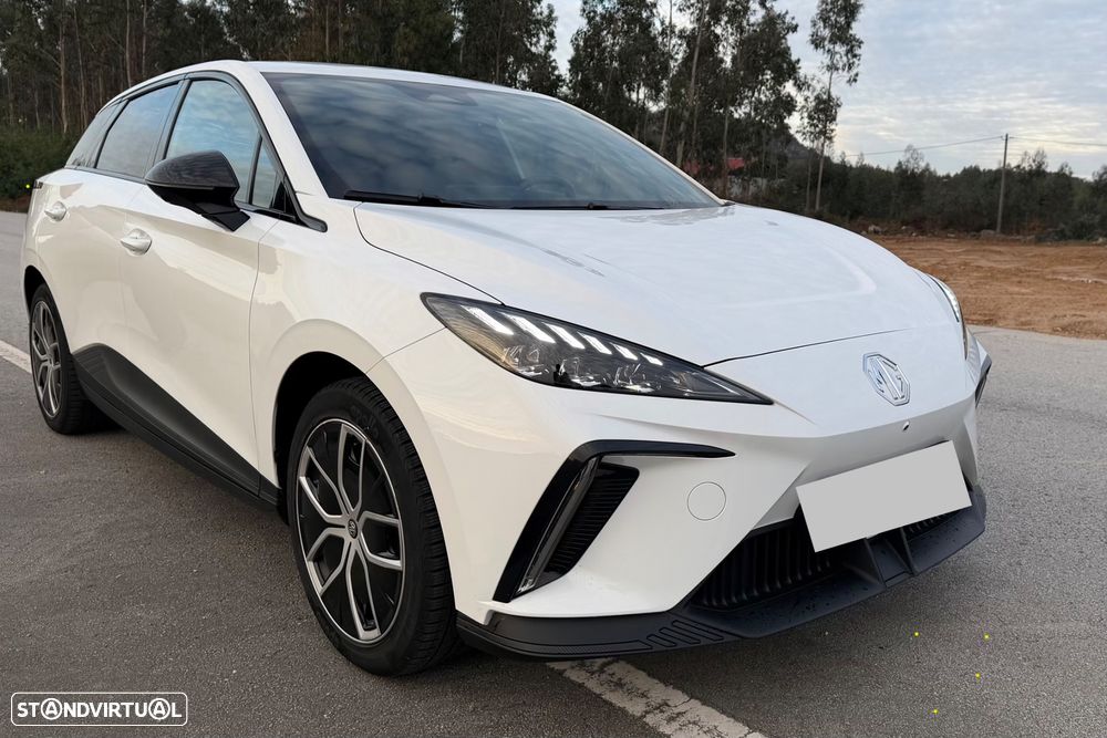 MG MG4 4 Luxury 64 kWh - 2