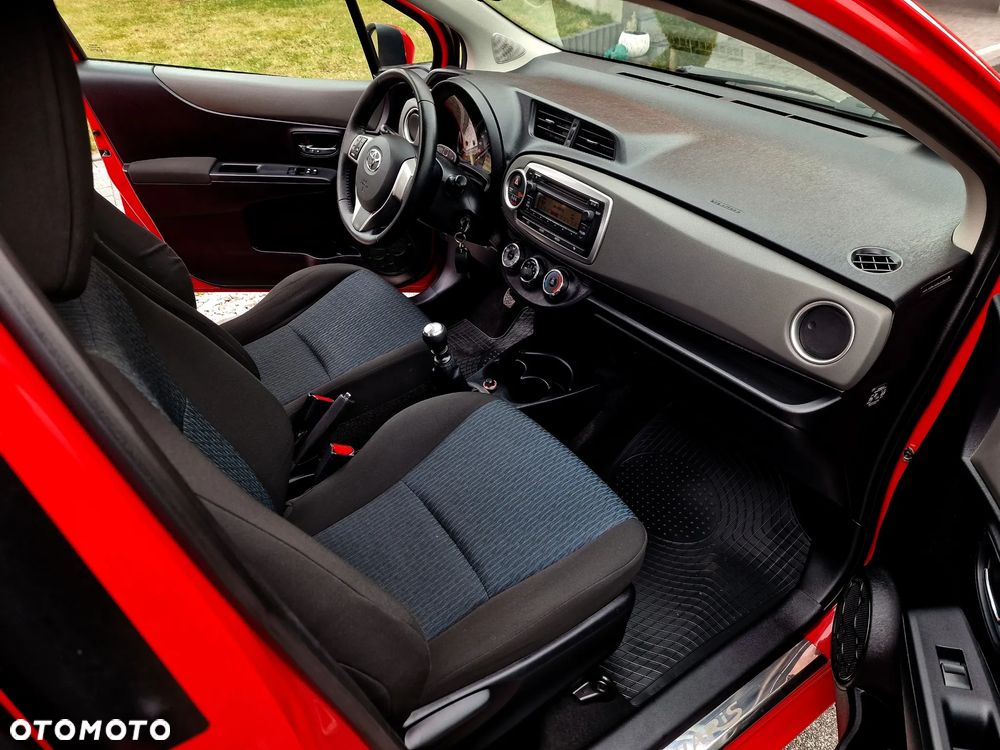 Toyota Yaris 1.4 D-4D Luna EU5 - 12