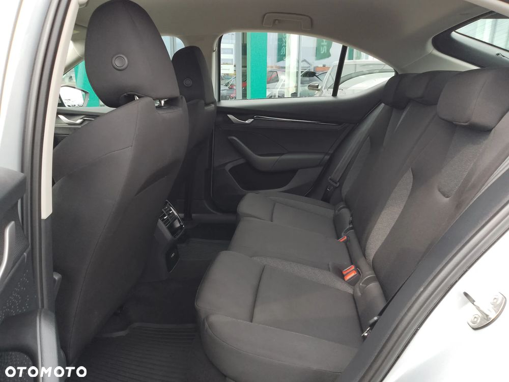 Skoda Octavia 1.5 TSI Essence - 19