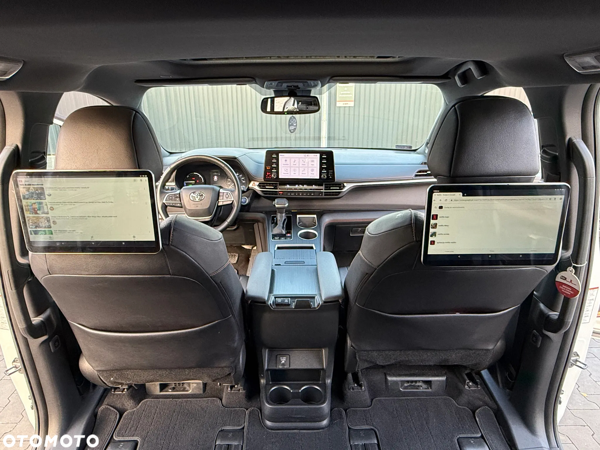 Toyota Sienna - 21