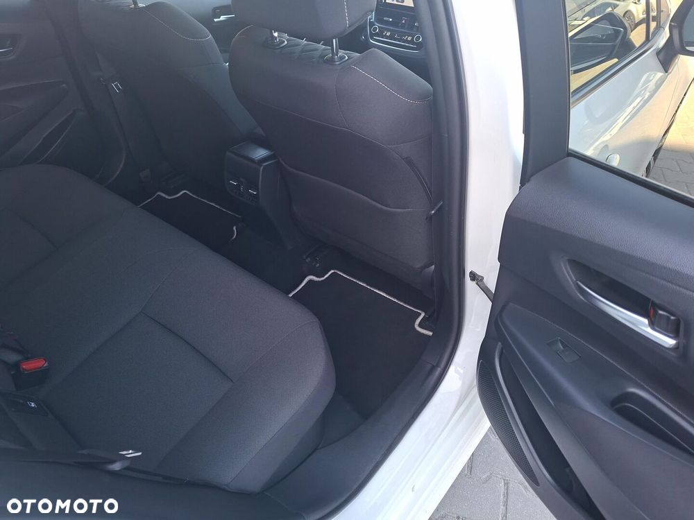 Toyota Corolla 1.8 Hybrid Comfort - 10