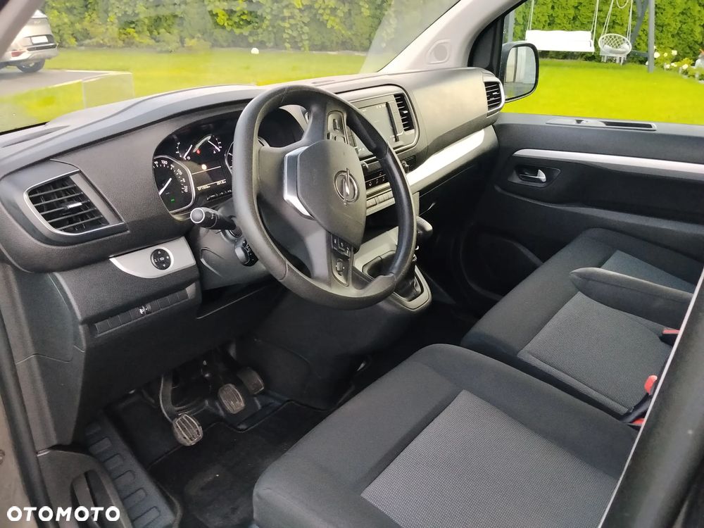 Opel Vivaro - 12
