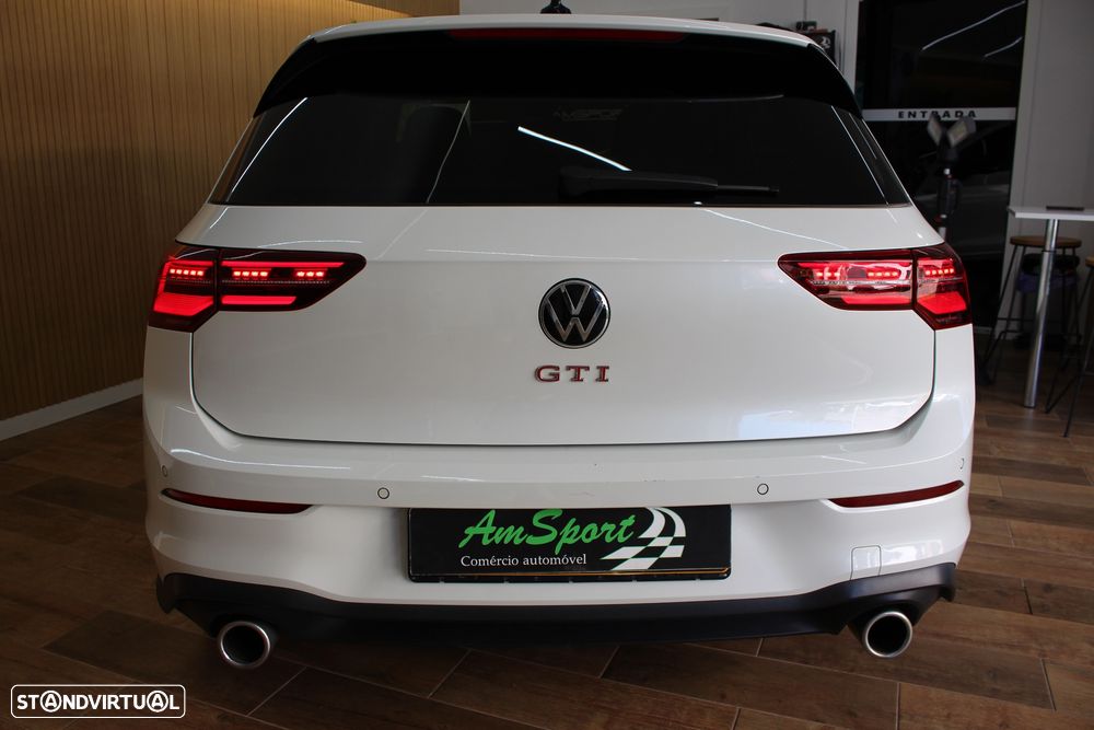 VW Golf 2.0 TSI GTI DSG - 24
