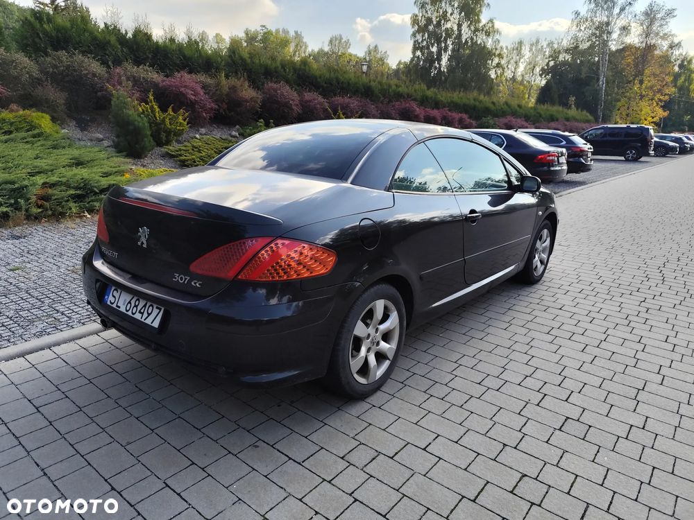 Peugeot 307 CC 2.0 Intense - 4