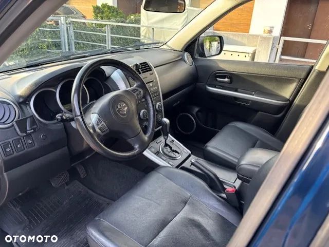 Suzuki Grand Vitara 2.4 Premium EU5 - 5