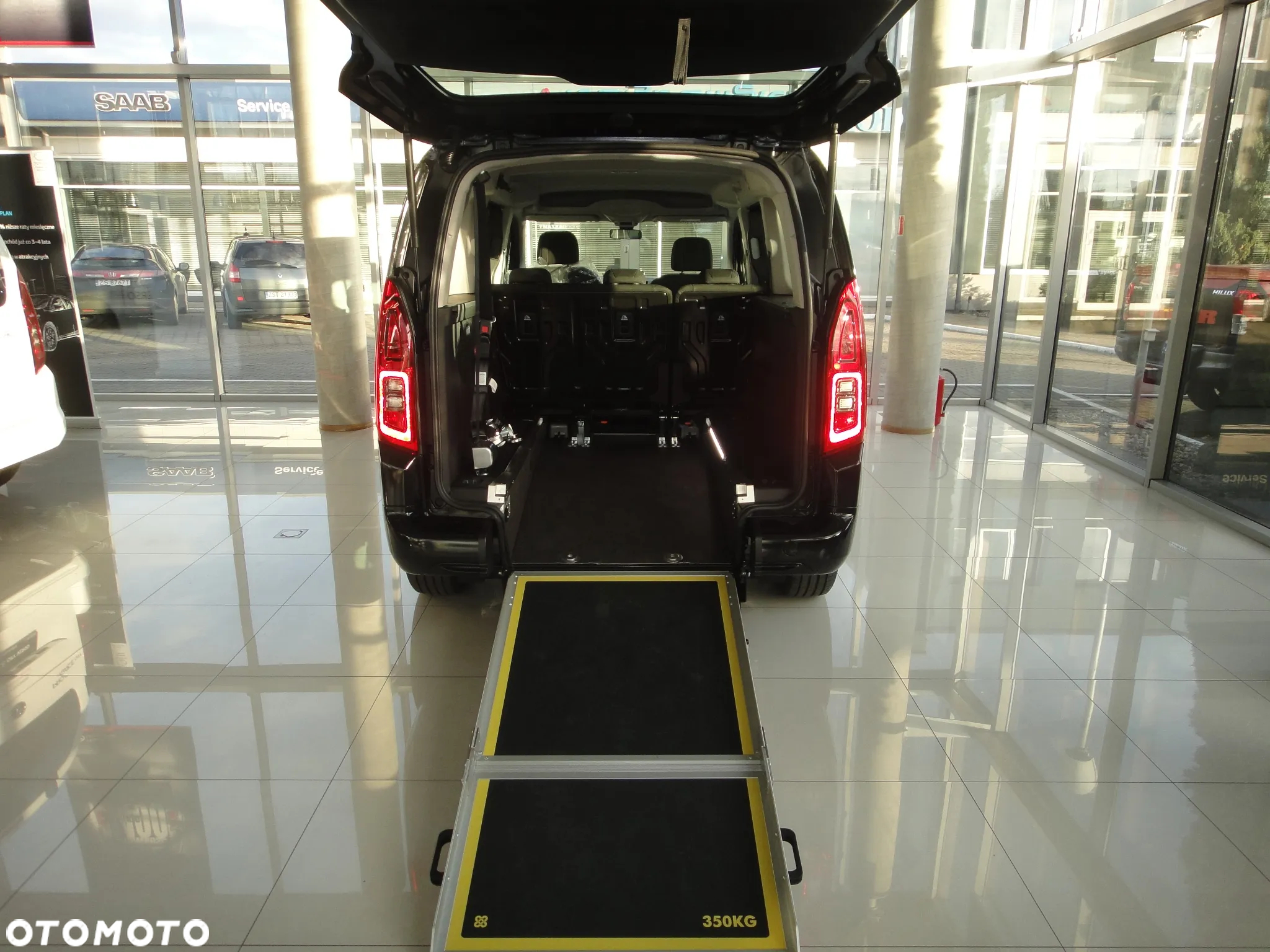Toyota Proace City Verso 1.2 D-4T Combi - 2