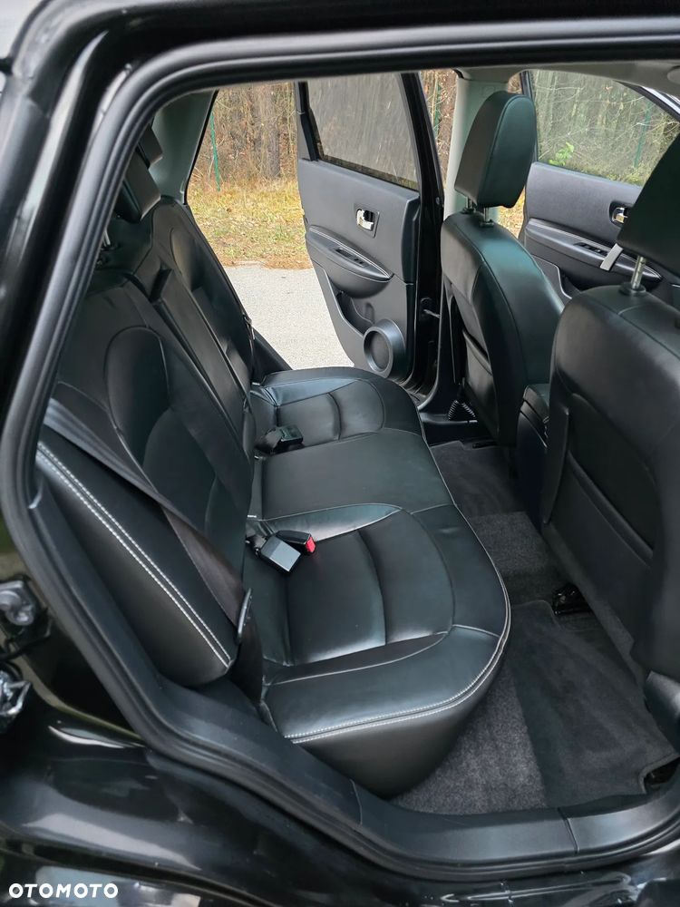 Nissan Qashqai 2.0 4x4 Tekna - 24