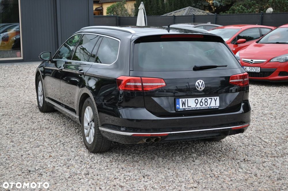 Volkswagen Passat - 9