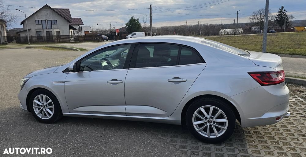 Renault Megane - 2