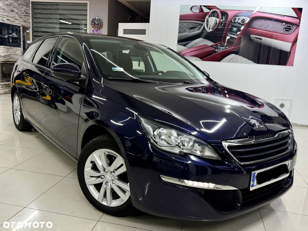 Peugeot 308 1.6 BlueHDi Allure S&S - 29