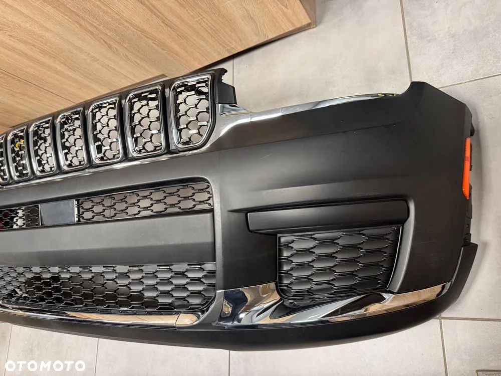 Jeep Grand Cherokee WL 21- zderzak maska - 3