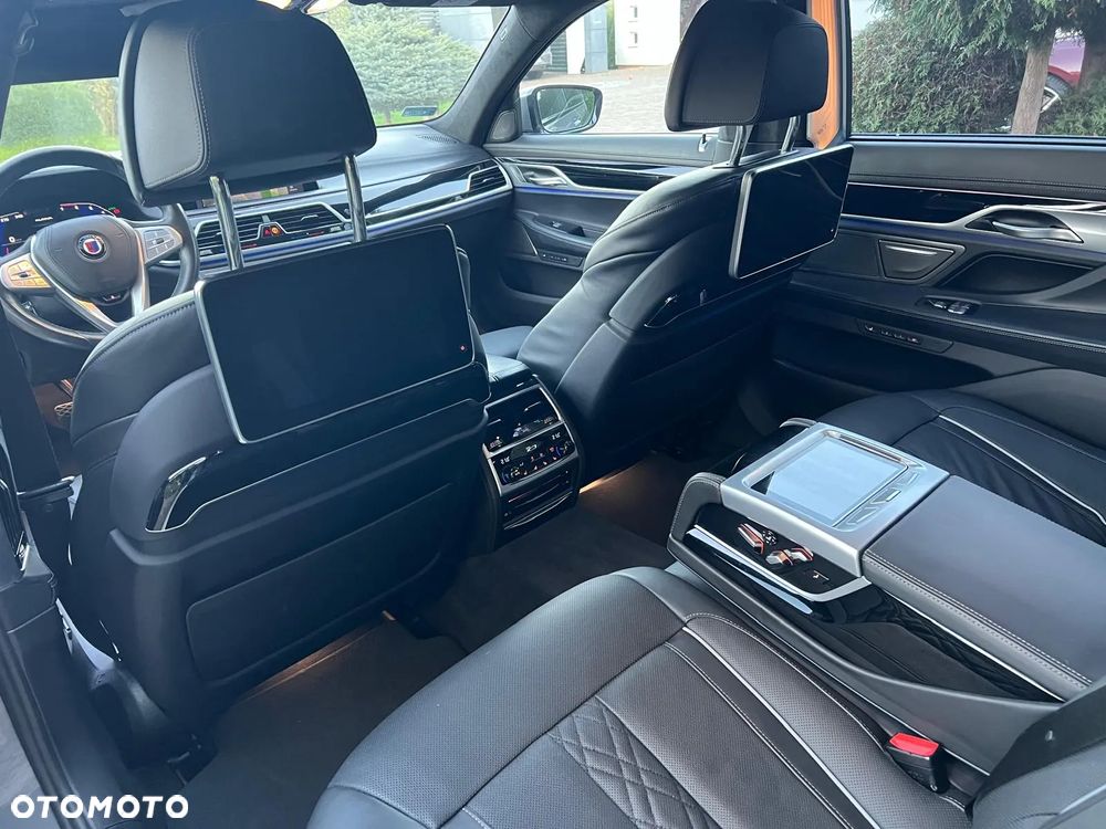 BMW-ALPINA B7 Biturbo - 4