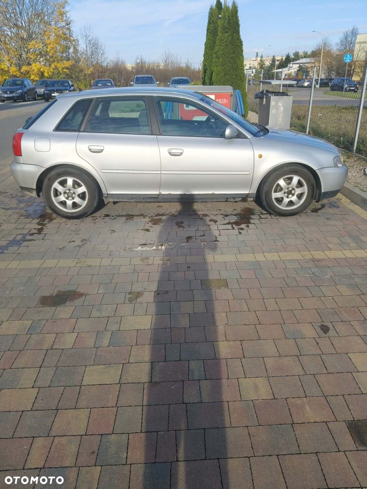 Audi A3 Sportback - 5