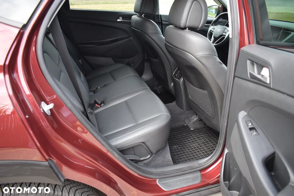 Hyundai Tucson - 8
