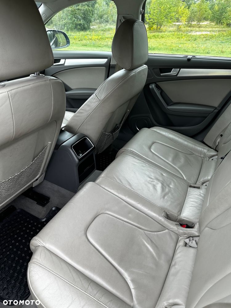 Audi A4 Avant 2.0 TDI e DPF Ambiente - 12