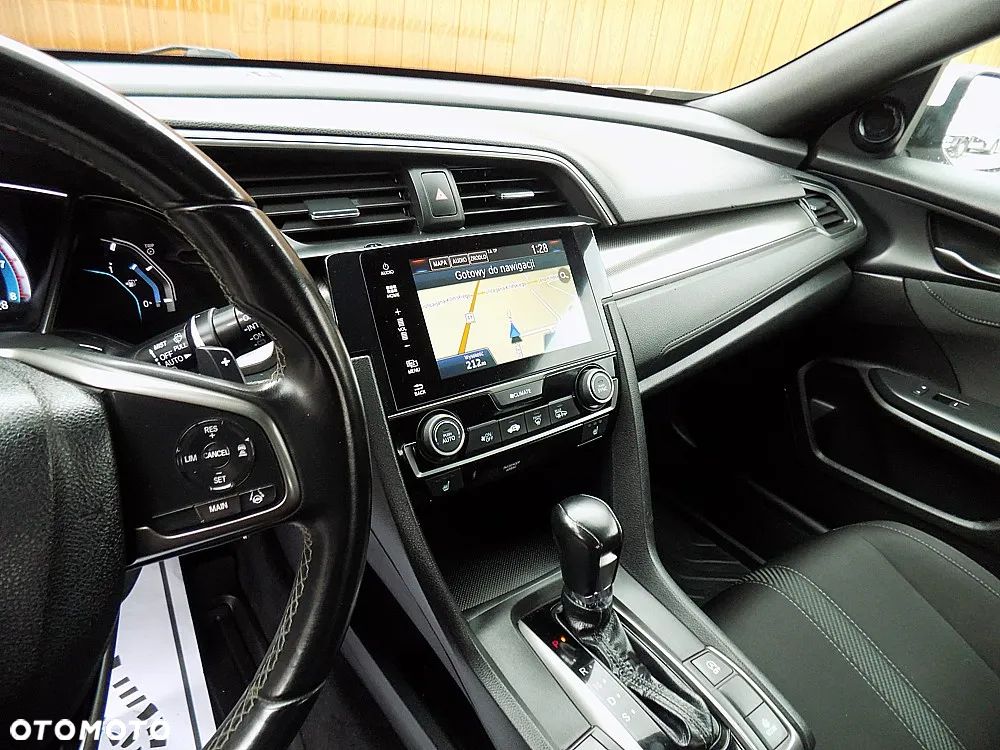 Honda Civic 1.0 i-VTEC Turbo CVT Executive - 14